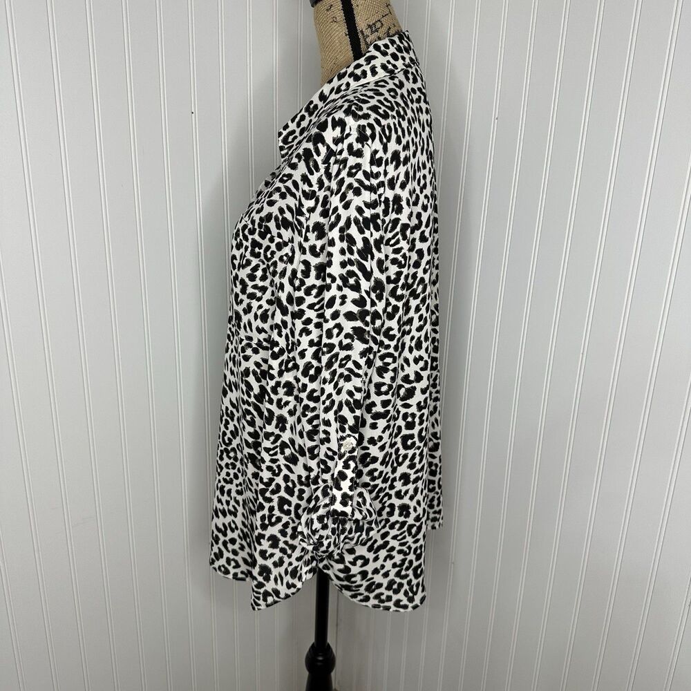 Talbots Plus Leopard Print Button Front Blouse Sz… - image 3